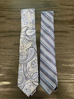 Classic Silk Blue Paisley and Striped Men's Tie Duo